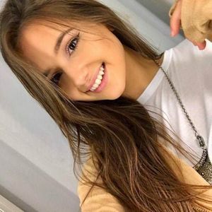 Meet your Posher, Ariel